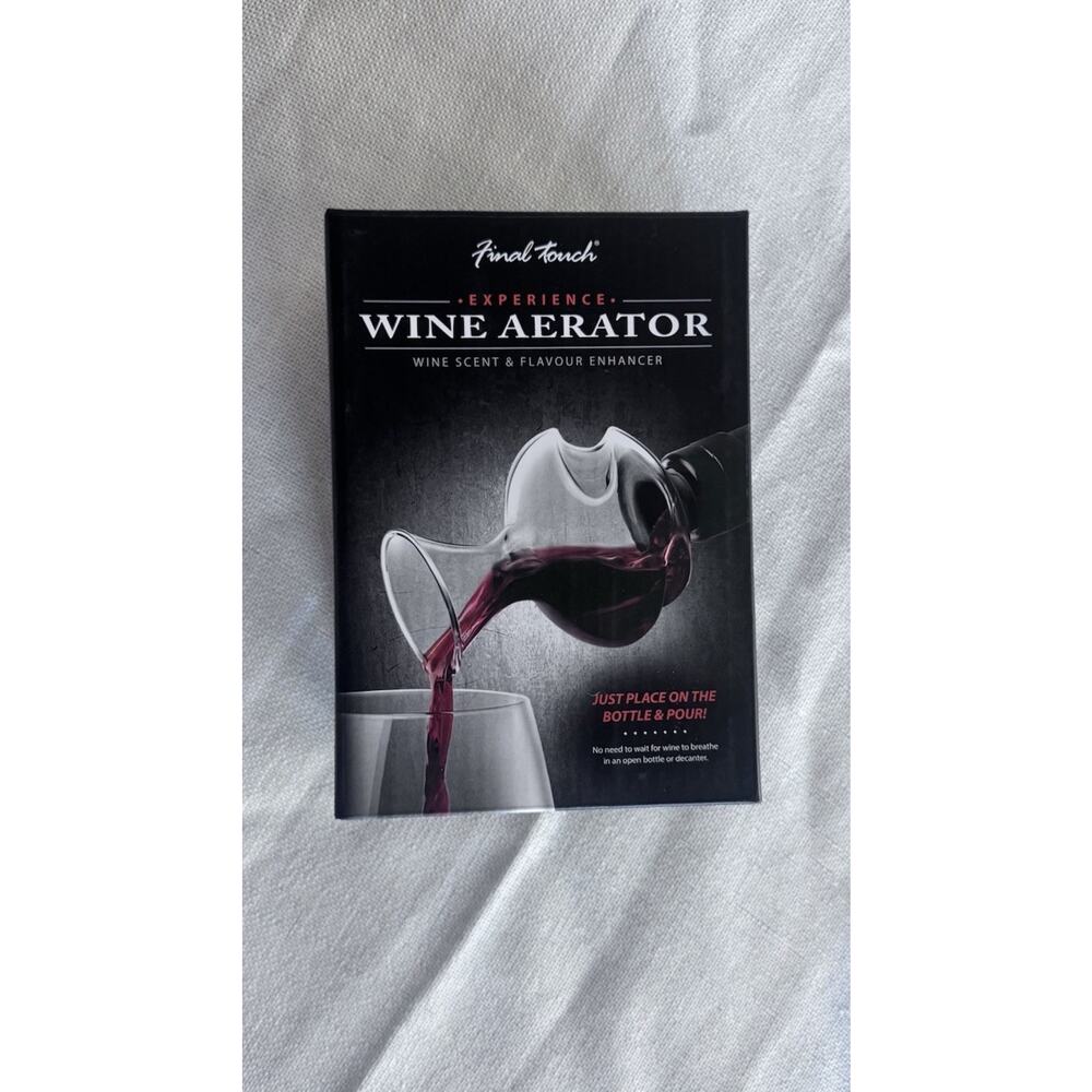 Final Touch Clear Glass Red Wine Aerator, Barware Decanter, Place And Pour NEW